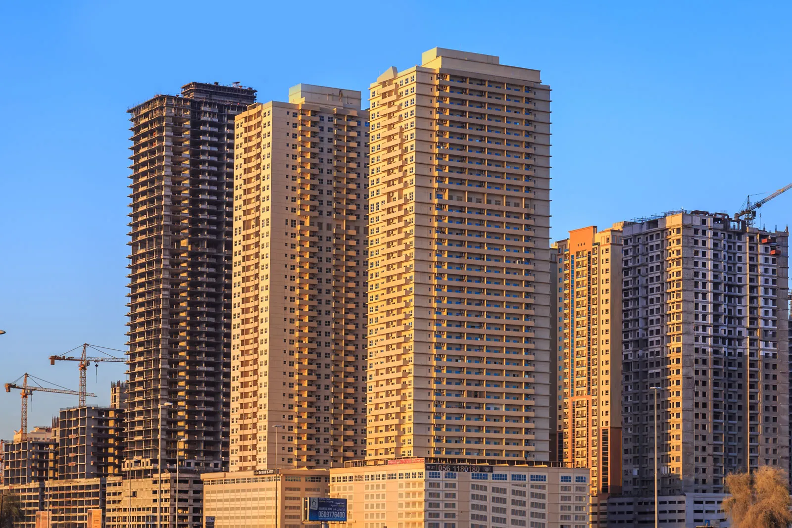 Emirates City D1 Tower
